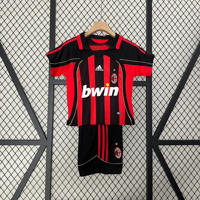 MILAN I 06/07 CONJUNTO INFANTIL (RETRO)